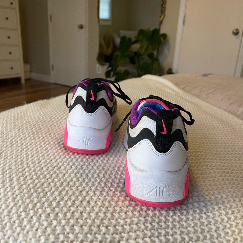 NIKE Air Max 200 - Picture 10 of 10